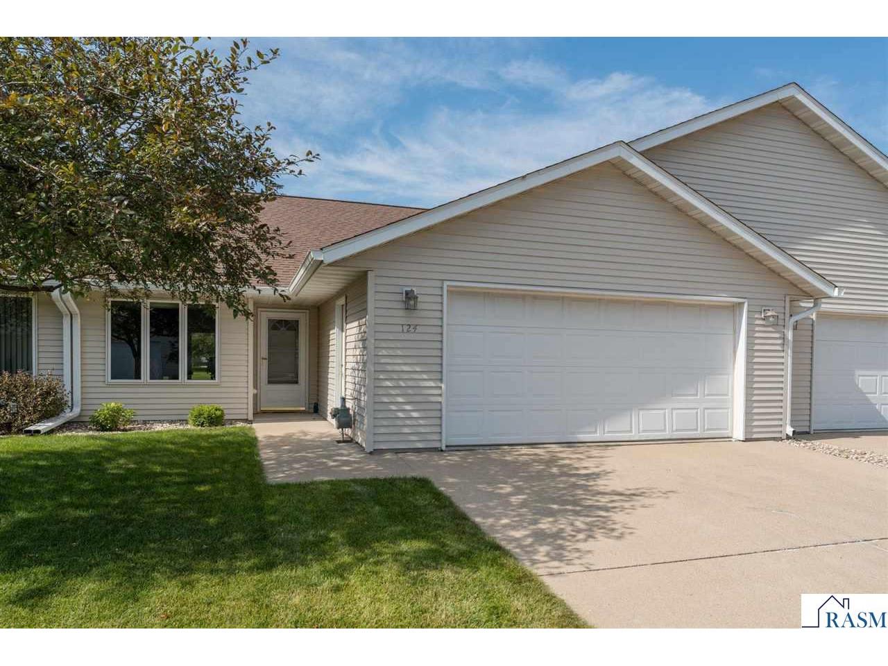 124 Blue Bird Path Mankato MN 56001 267040941 image1