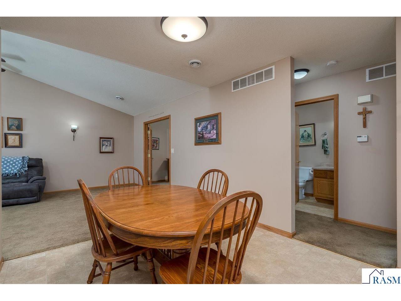 124 Blue Bird Path Mankato MN 56001 267040941 image10