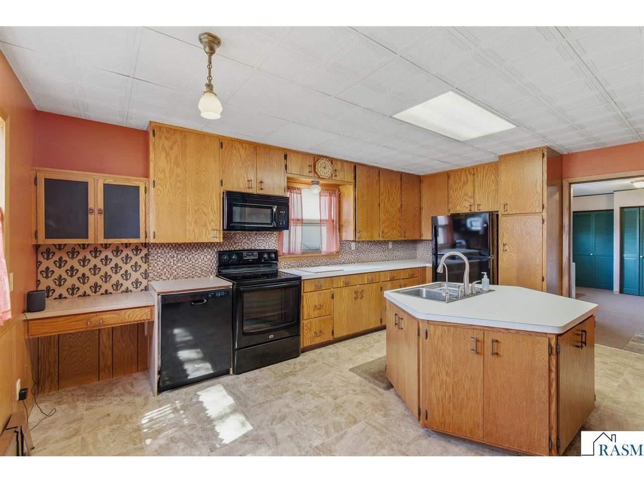 125 E 2nd Street Blue Earth MN 56013 7039907 image10