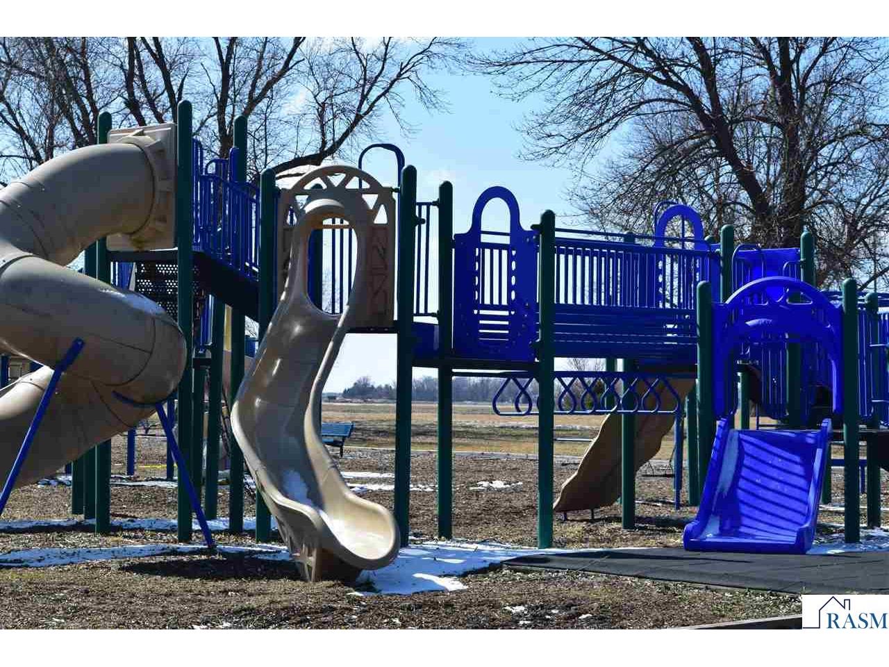 126 Higbie Ave E Minnesota Lake MN 56068 7039607 image12