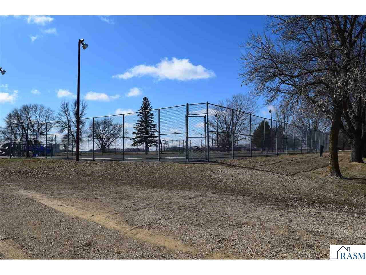 126 Higbie Ave E Minnesota Lake MN 56068 7039607 image9