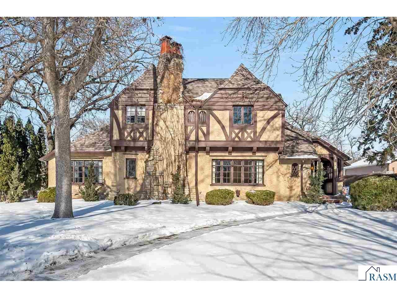 126 W 2nd Street Blue Earth MN 56013 7039402 image1