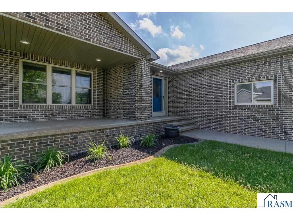 12991 Meadow Creek Drive New Ulm MN 56073 267040484 image2