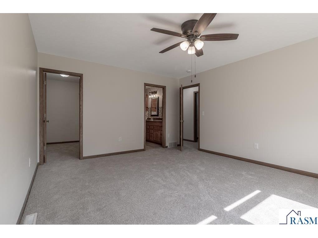12991 Meadow Creek Drive New Ulm MN 56073 267040484 image21