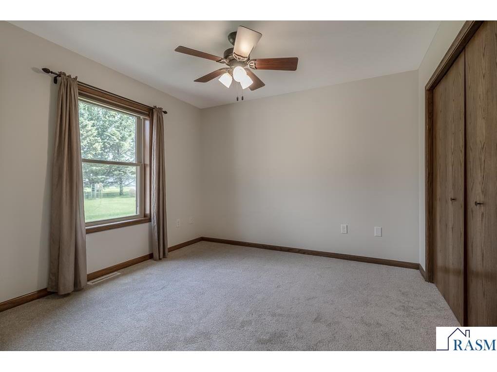 12991 Meadow Creek Drive New Ulm MN 56073 267040484 image25