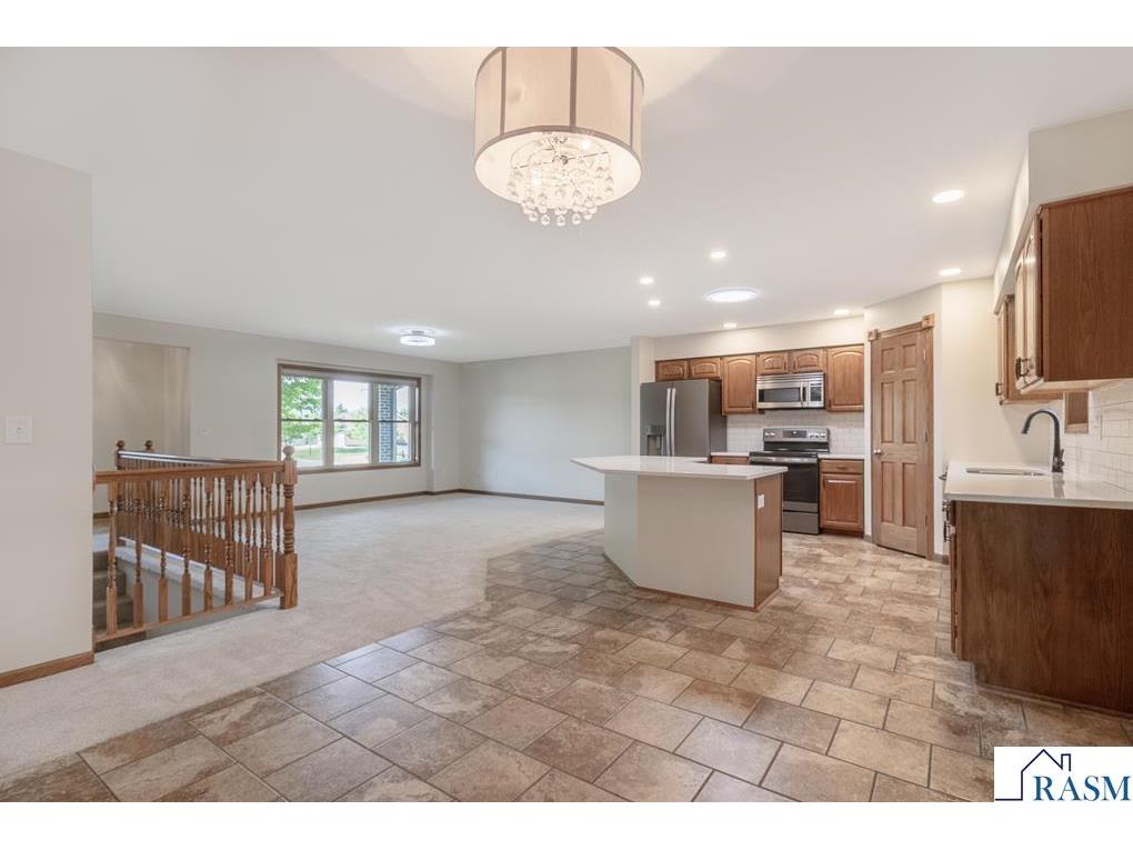 12991 Meadow Creek Drive New Ulm MN 56073 267040484 image9