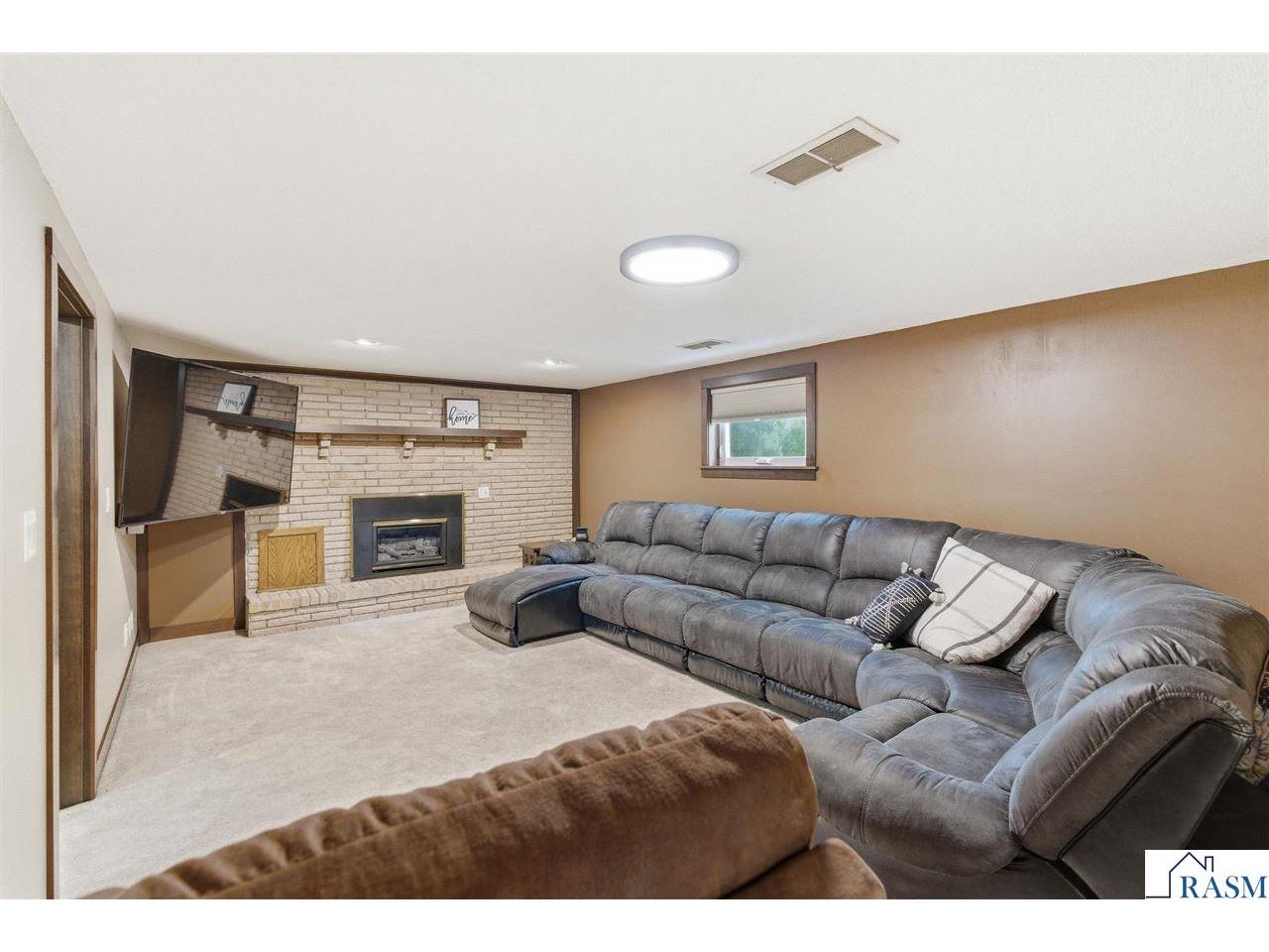 130 Half Moon Road Wells MN 56097 7040390 image11