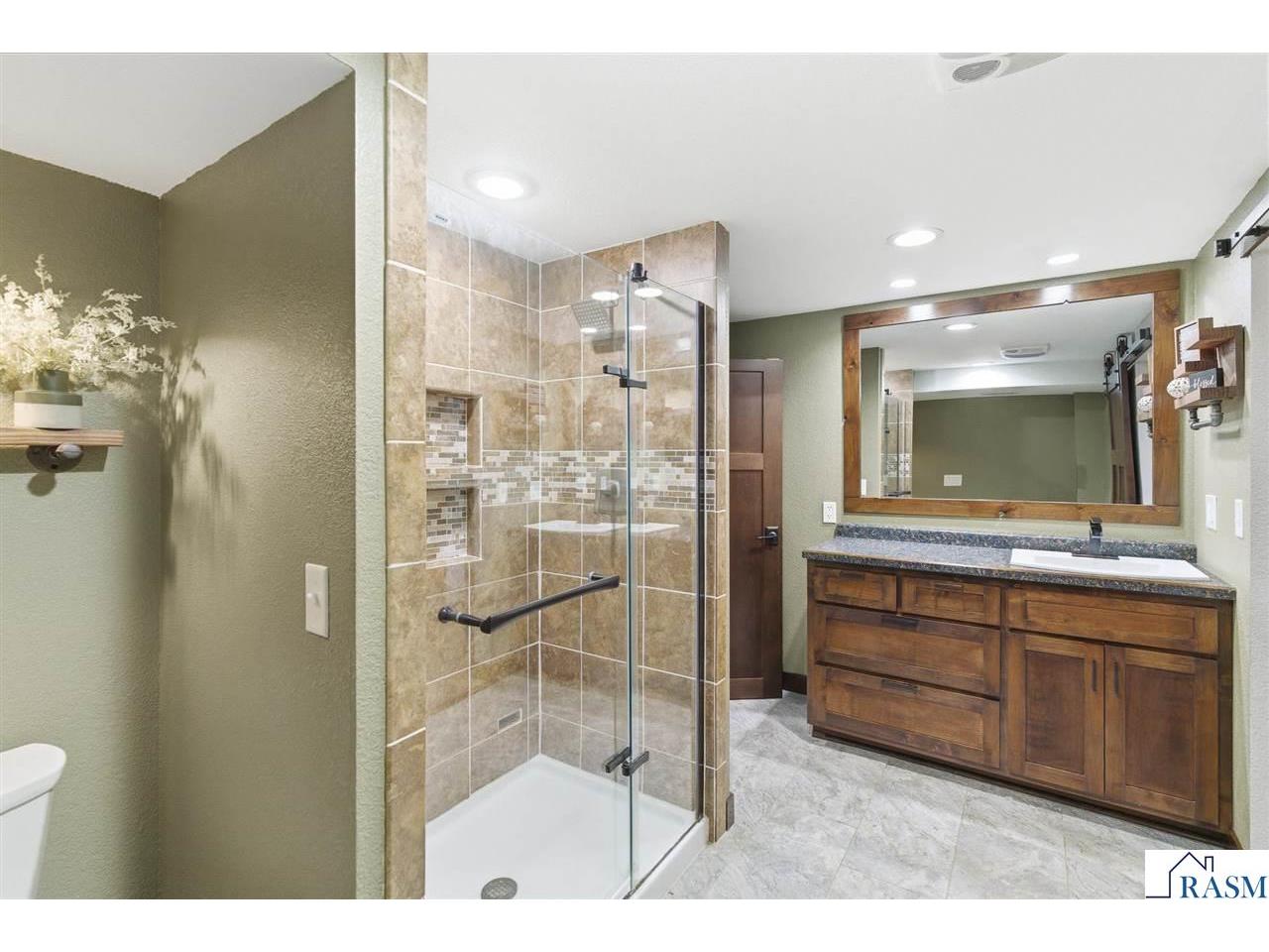 130 Half Moon Road Wells MN 56097 7040390 image14