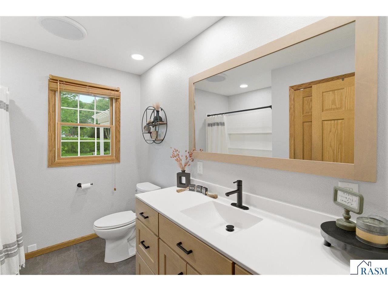 130 Half Moon Road Wells MN 56097 7040390 image18