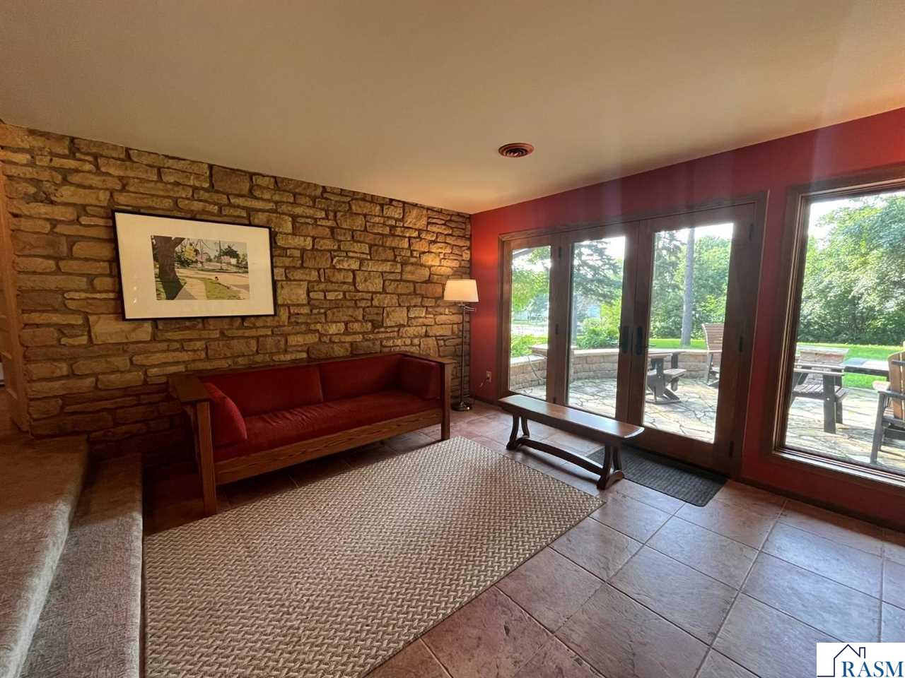 1306 N Washington Ave Saint Peter MN 56082 7038315 image3