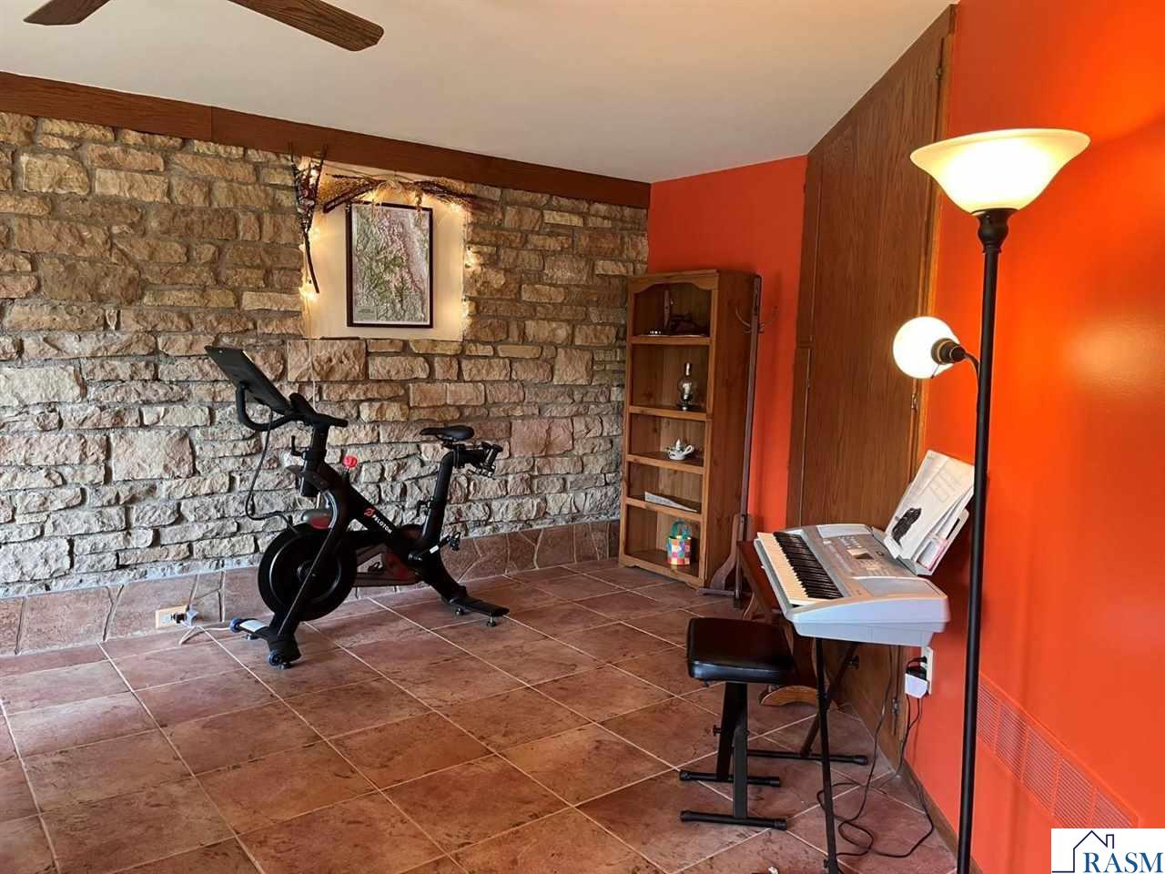 1306 N Washington Ave Saint Peter MN 56082 7038315 image4