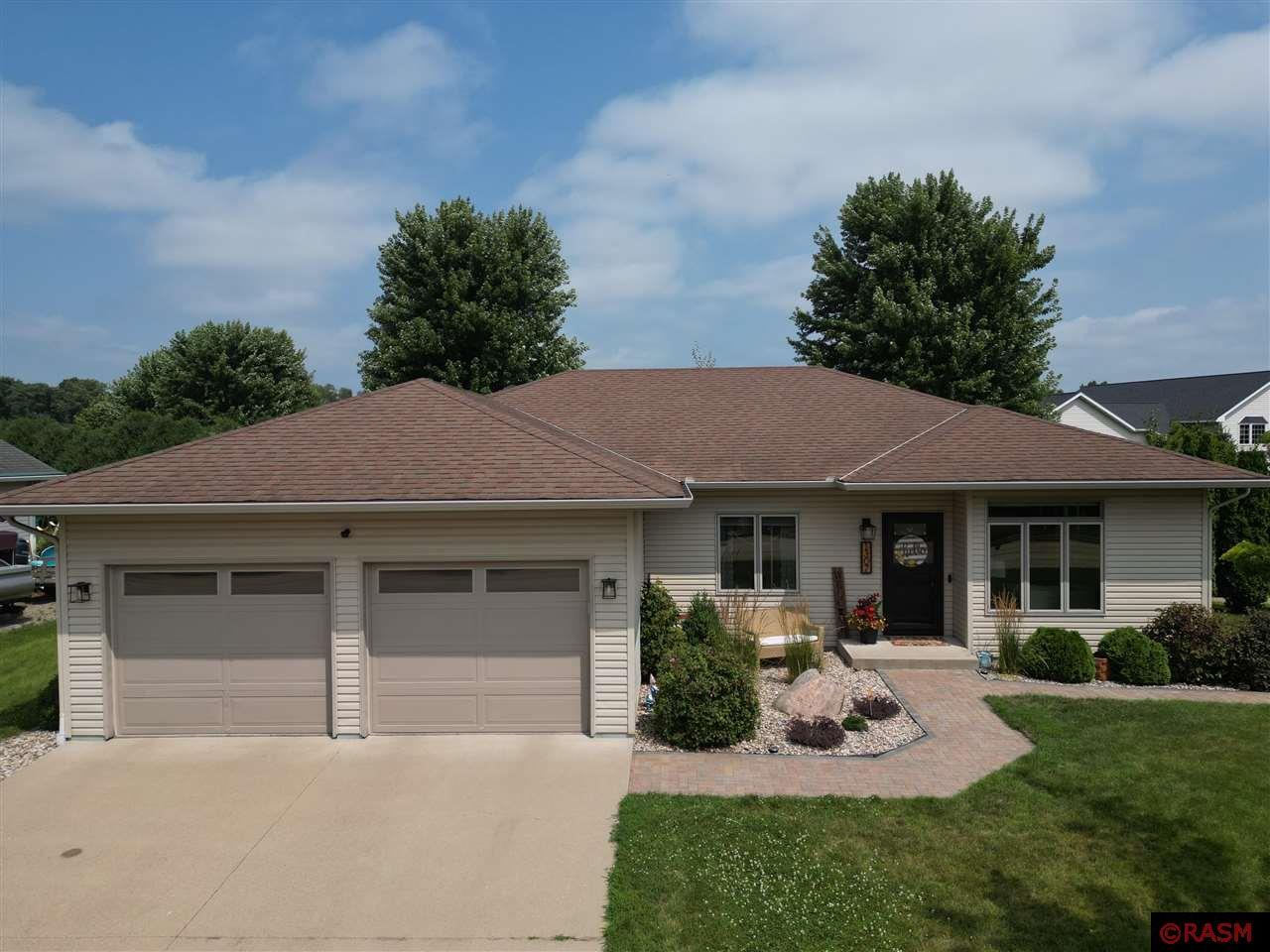 1307 Lloyd Lane Saint Peter MN 56082 7035564 image1