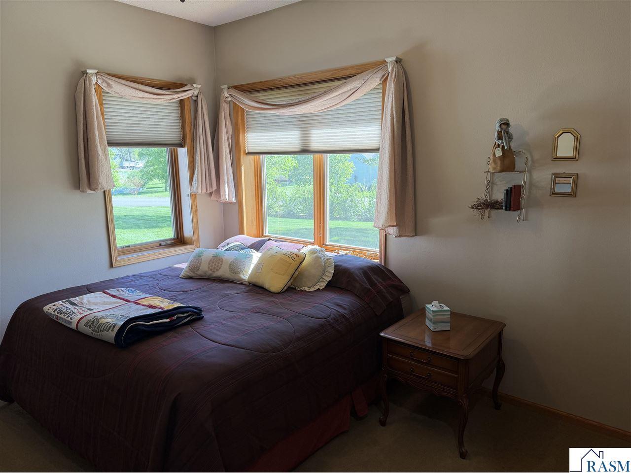 13079 Meadow Creek Drive Searles MN 56073 7040318 image23