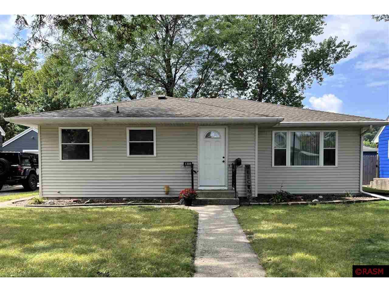 1308 S Franklin Street New Ulm MN 56073 7038452 image2