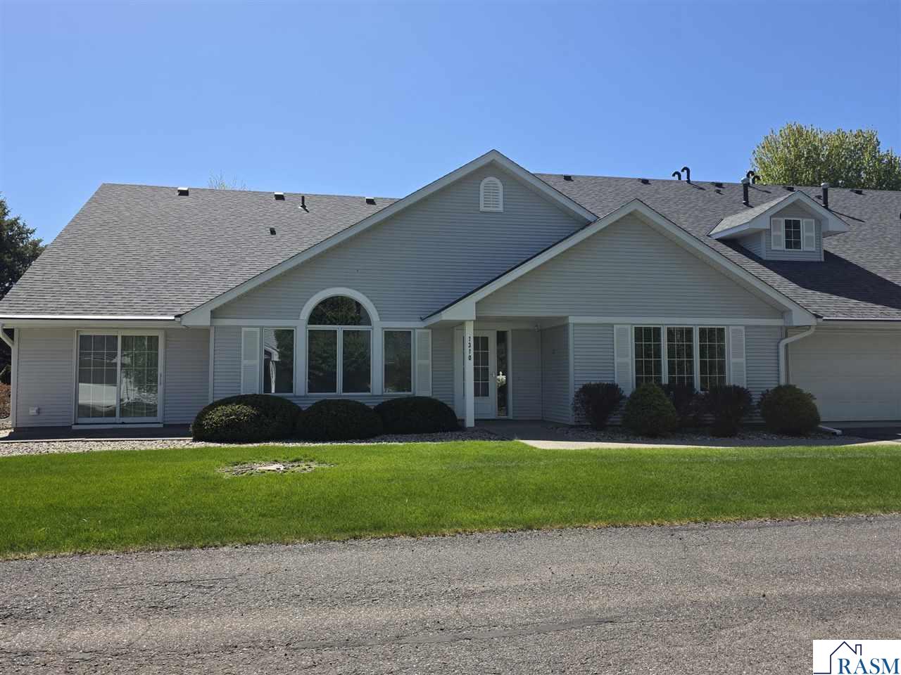 1310 PINE POINT Curve Saint Peter MN 56082 7040423 image1