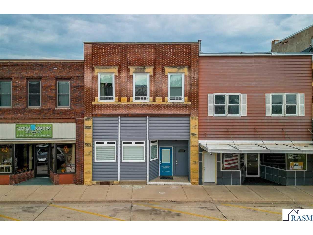 132 S Broadway Wells MN 56097 7038347 image1