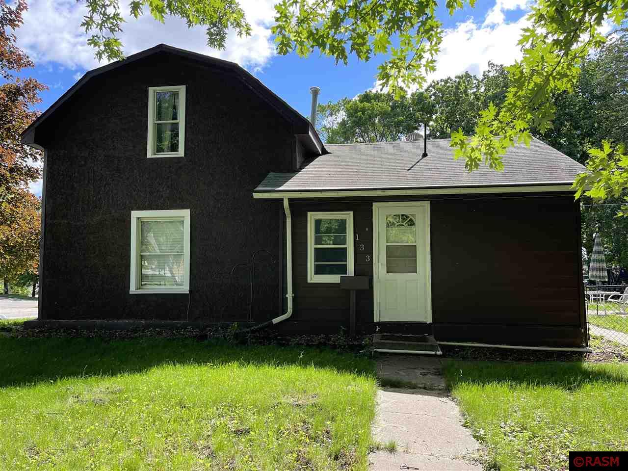 133 N 2nd Street Eagle Lake MN 56024 7035175 image1