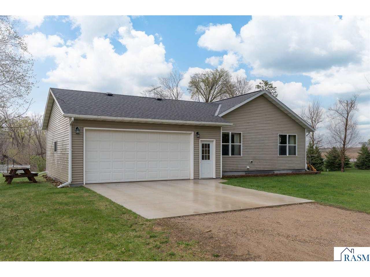 13446 Cannon City Boulevard Northfield MN 55057 7040005 image1