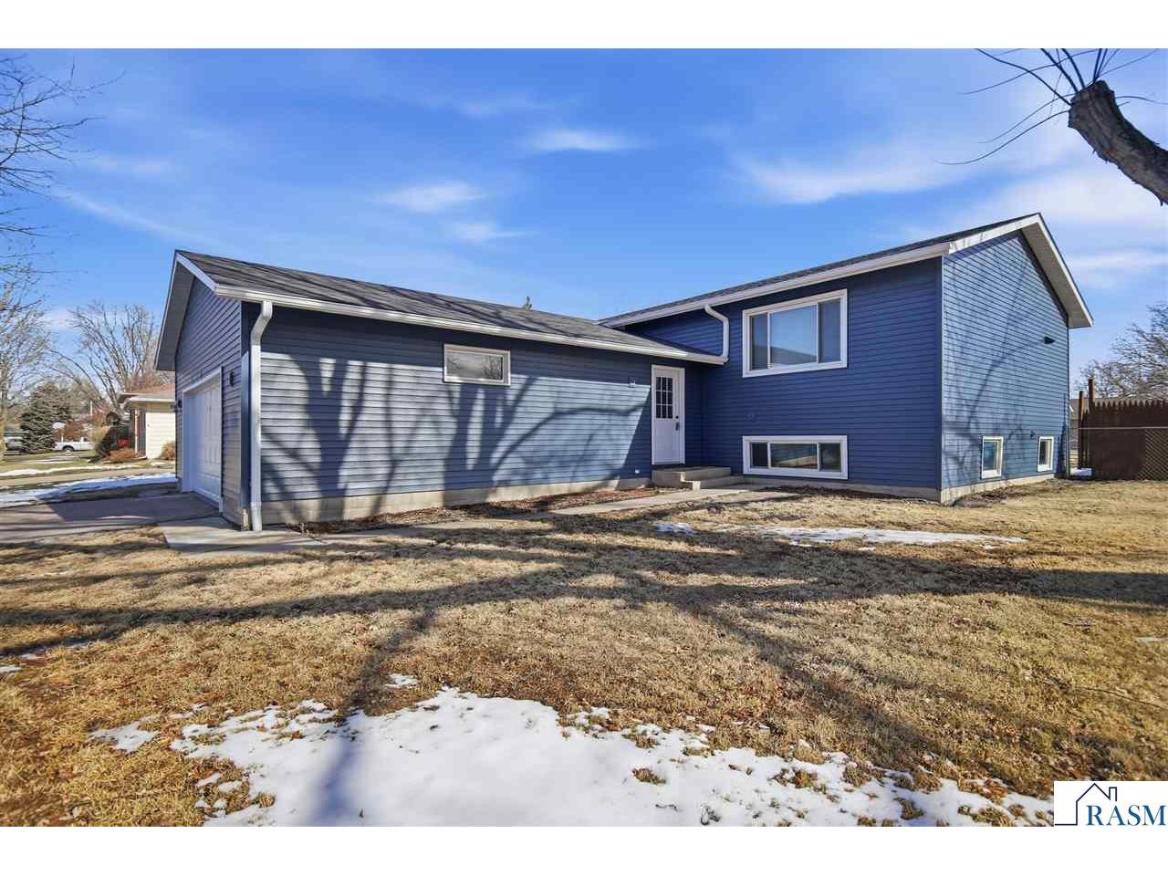 135 S Manitou Drive Mankato MN 56001 7039549 image1