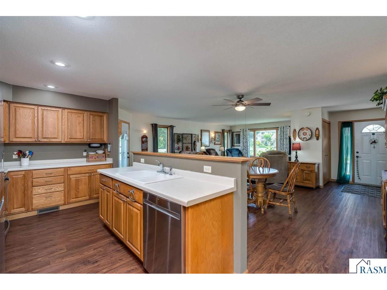 1355 Adams Street Mankato MN 56001 267040863 image17