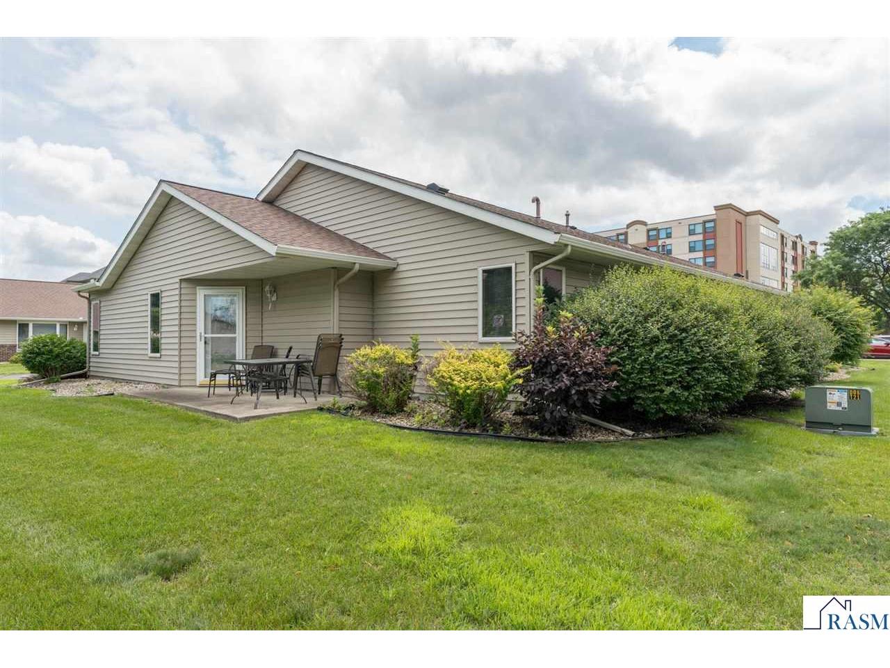 1355 Adams Street Mankato MN 56001 267040863 image28