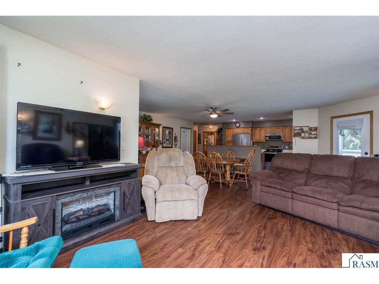 1355 Adams Street Mankato MN 56001 267040863 image9