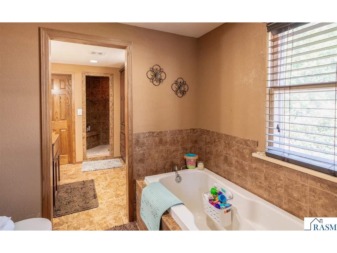 136 1st Avenue Alden MN 56009 7038932 image22