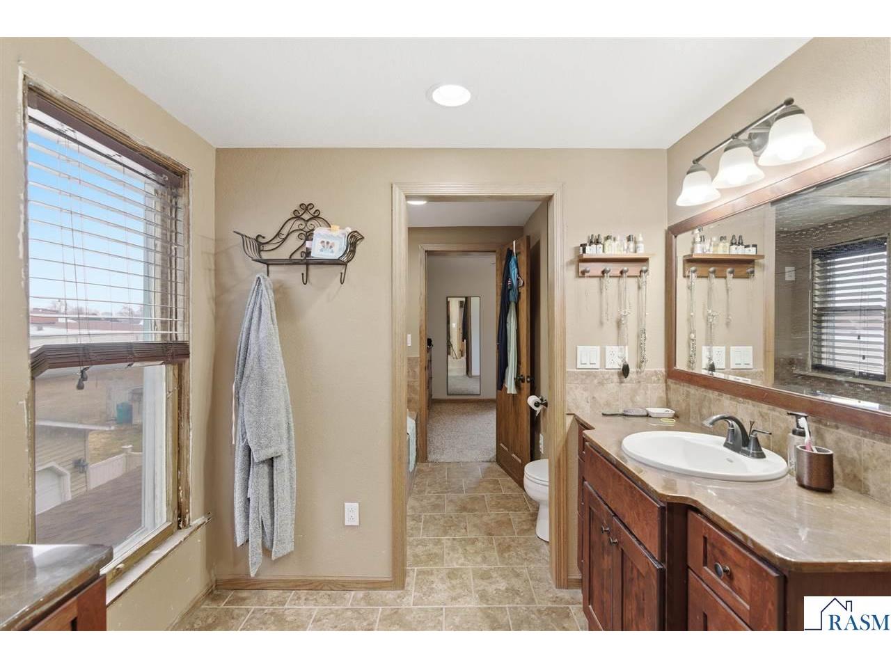 136 1st Avenue Alden MN 56009 7038932 image25