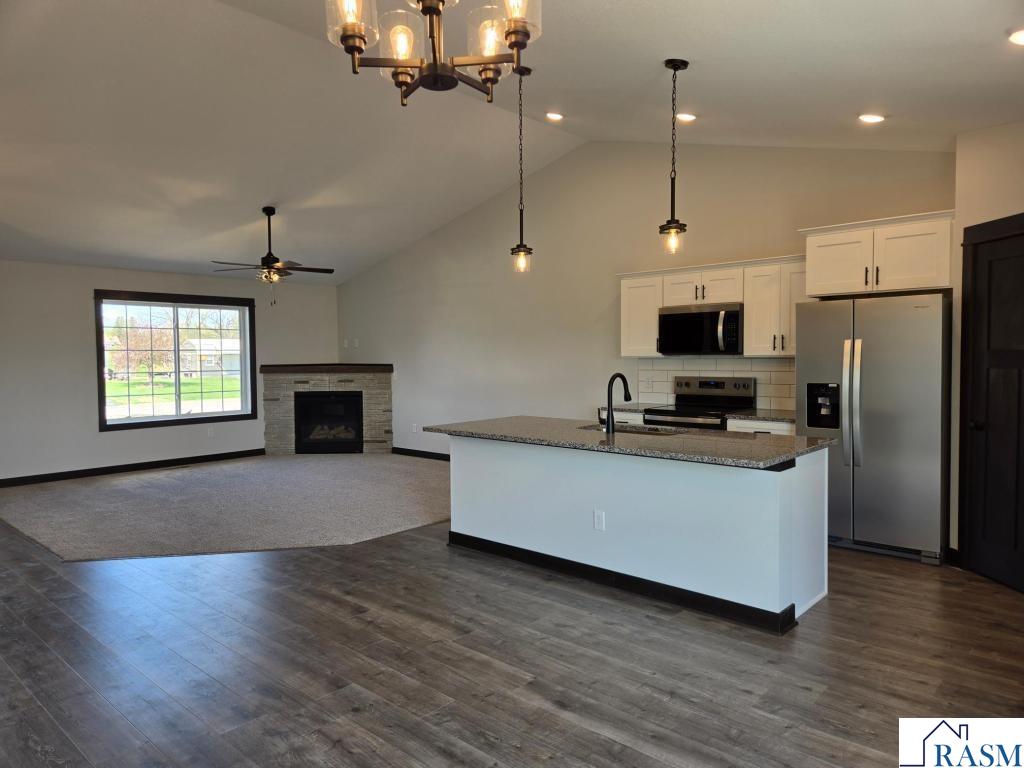 1363 Cullen Street Saint Peter MN 56082 267040622 image10