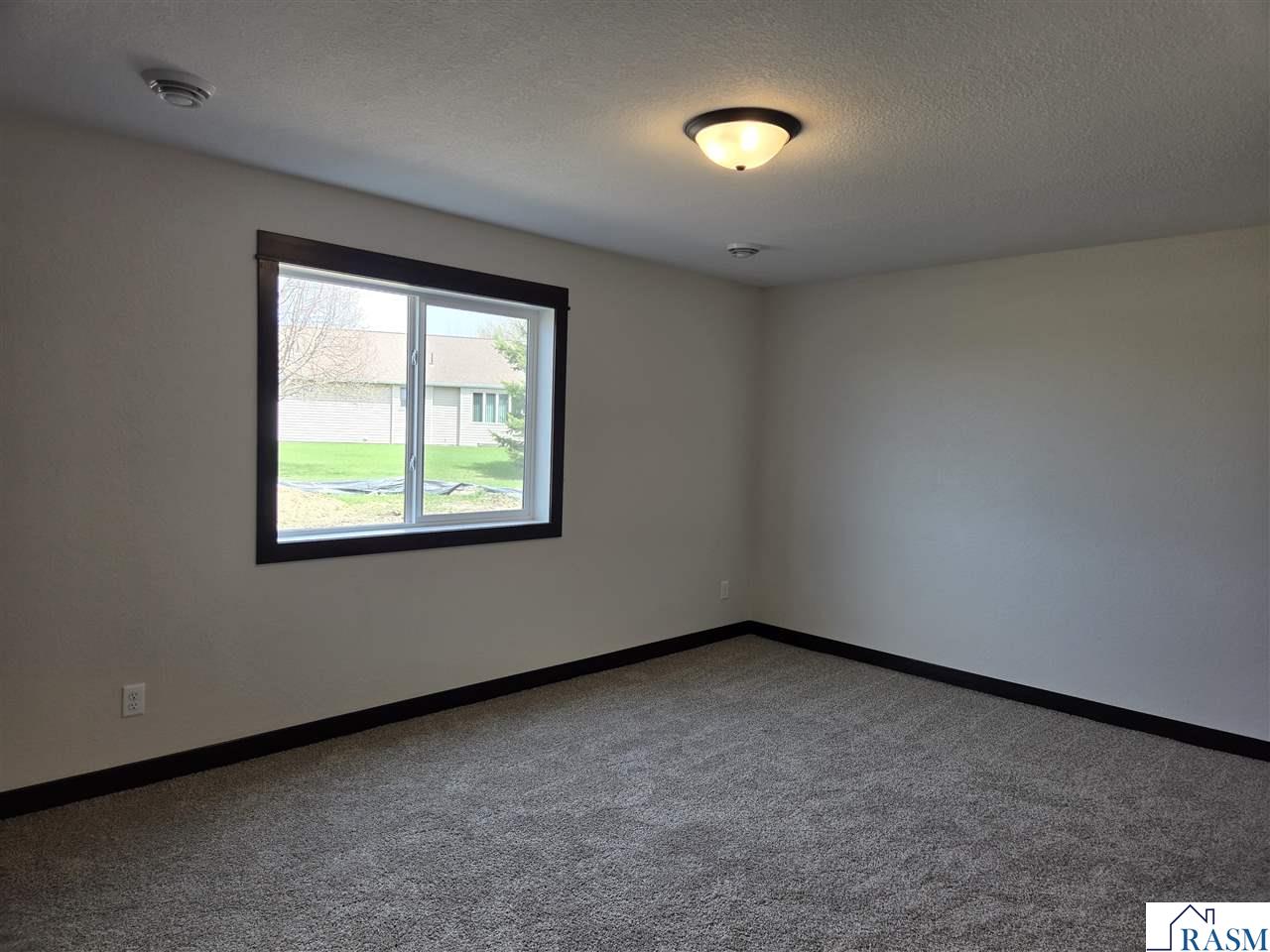 1363 Cullen Street Saint Peter MN 56082 267040622 image21