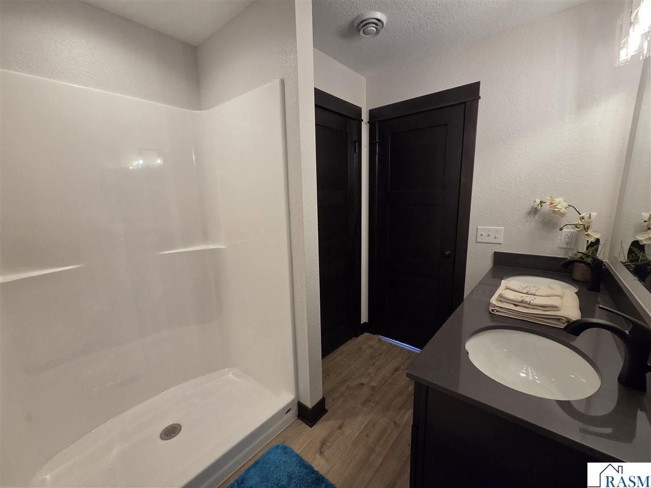 1363 Cullen Street Saint Peter MN 56082 267040622 image24