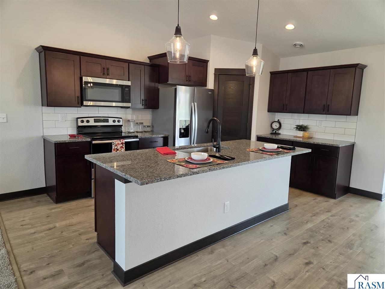 1363 Cullen Street Saint Peter MN 56082 267040622 image3