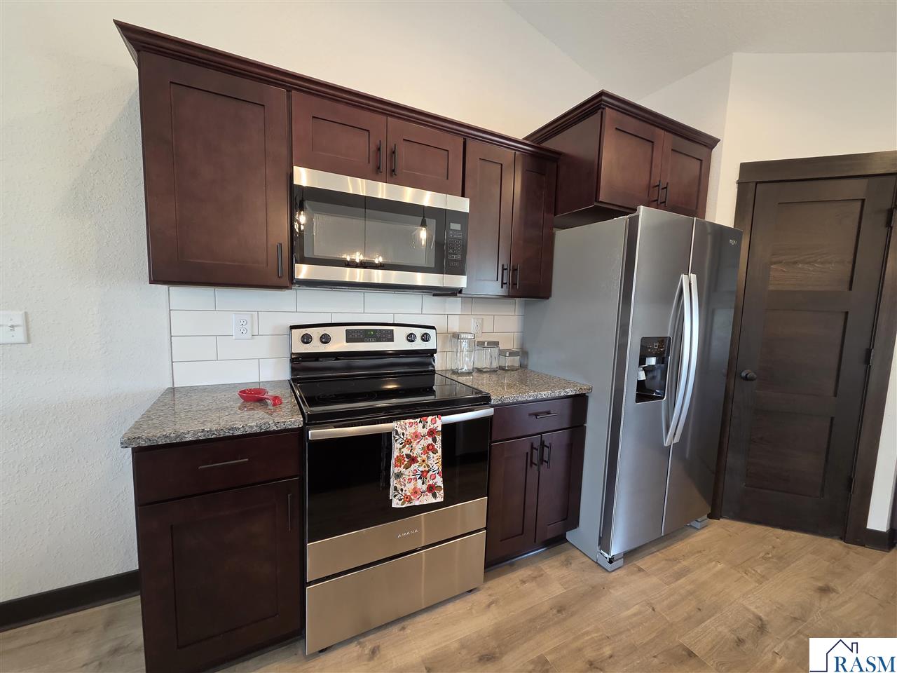 1363 Cullen Street Saint Peter MN 56082 267040622 image4