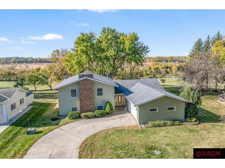 14 Elm Blvd. Blue Earth MN 56013 7036140 image1