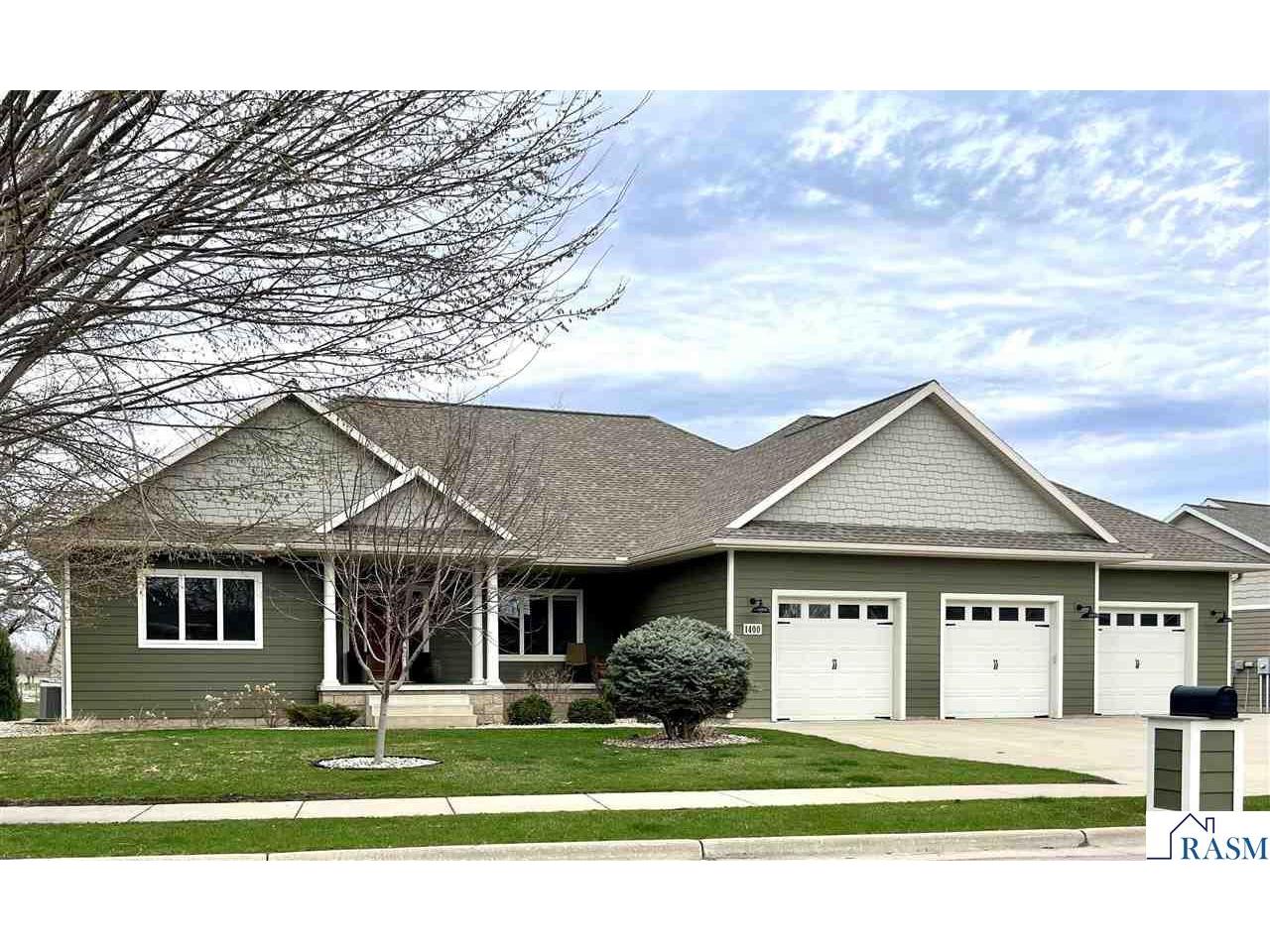 1400 N 11th Street New Ulm MN 56073 7039968 image1