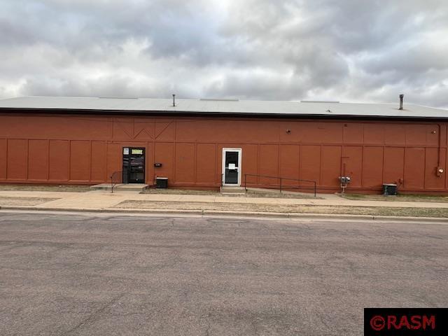 1401 S Broadway Street New Ulm MN 56073 7037159 image5