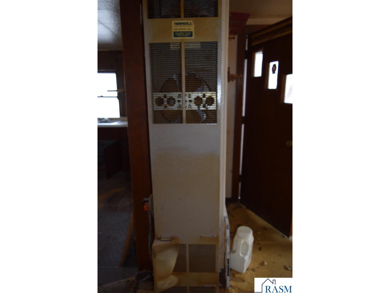 1415 N Elm St Fairmont MN 56031 7039221 image10