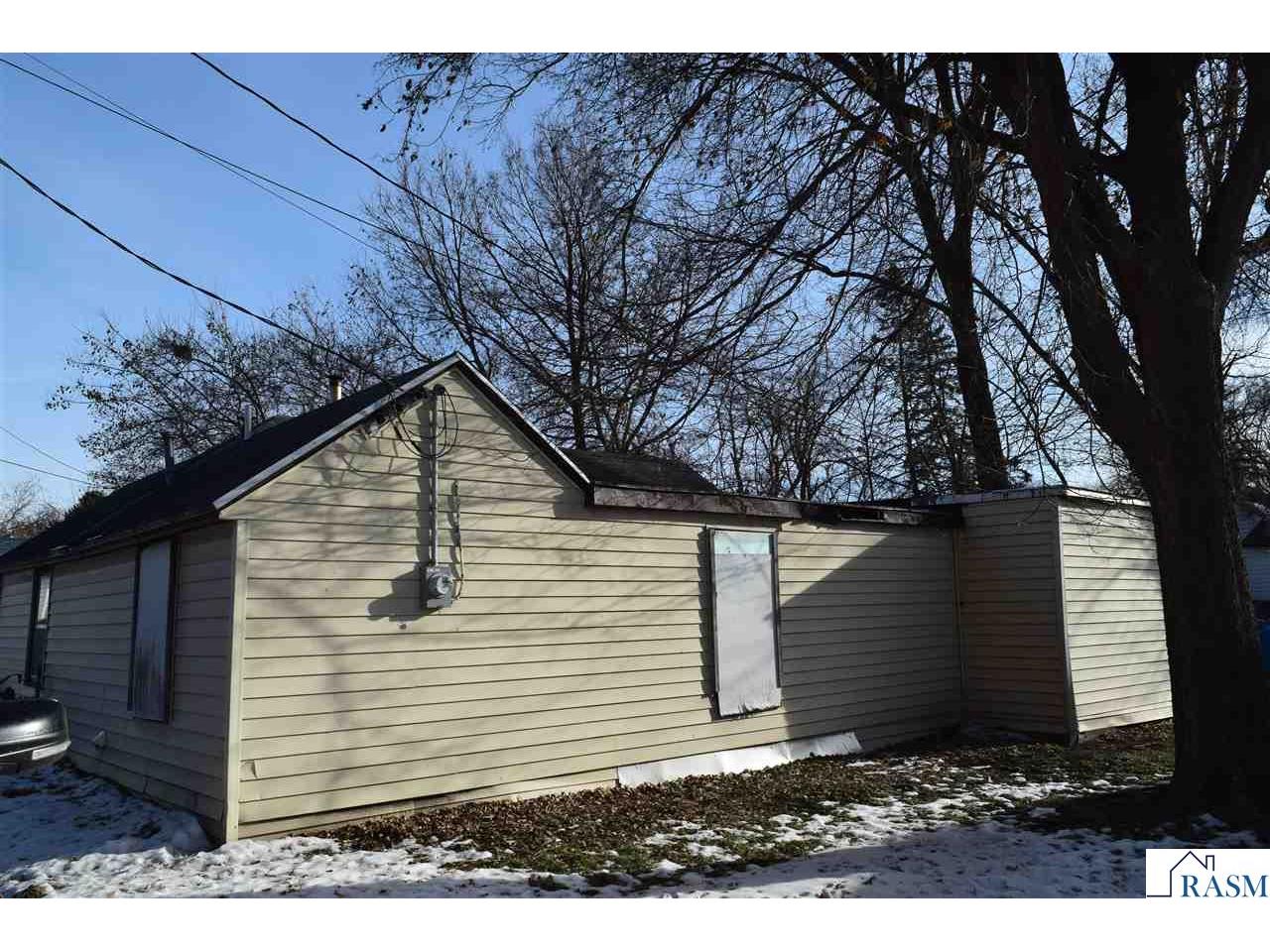 1415 N Elm St Fairmont MN 56031 7039221 image11