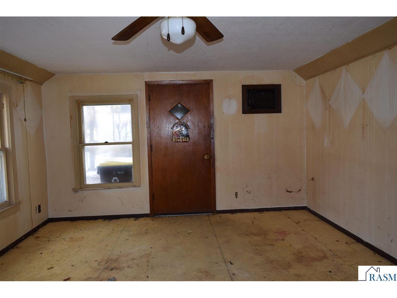 1415 N Elm St Fairmont MN 56031 7039221 image2