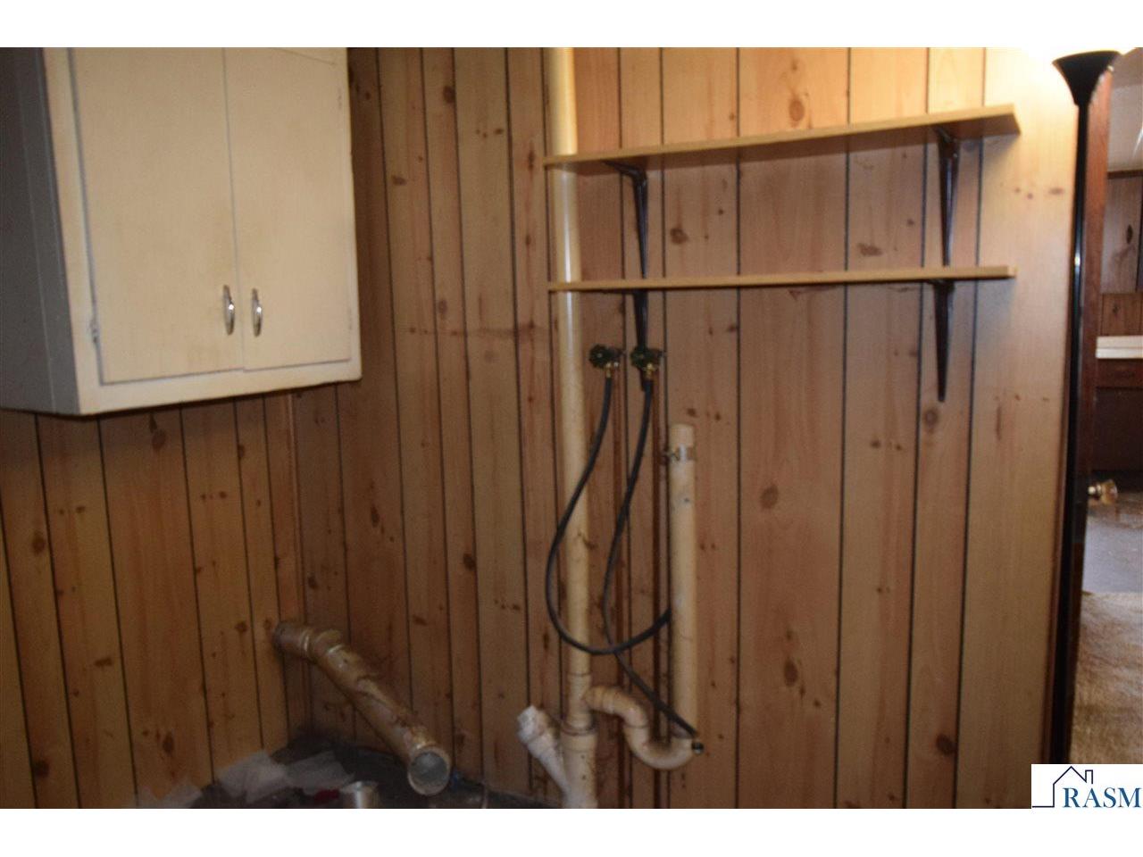 1415 N Elm St Fairmont MN 56031 7039221 image5