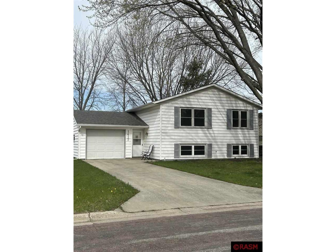 1417 NE 4th Circle Waseca MN 56093 7034739 image1