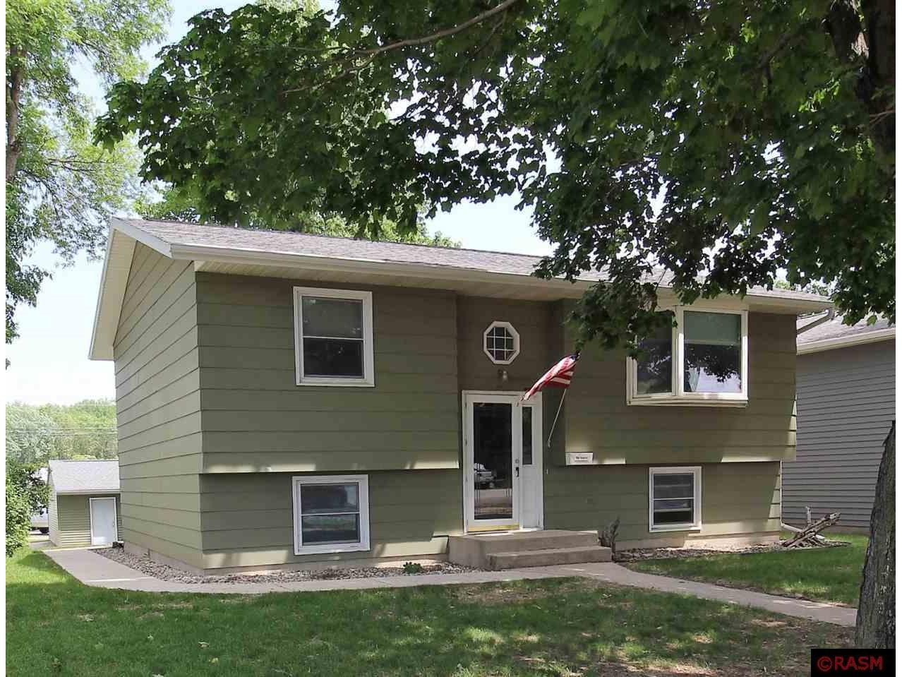 1421 S Valley Street New Ulm MN 56073 7032776 image1