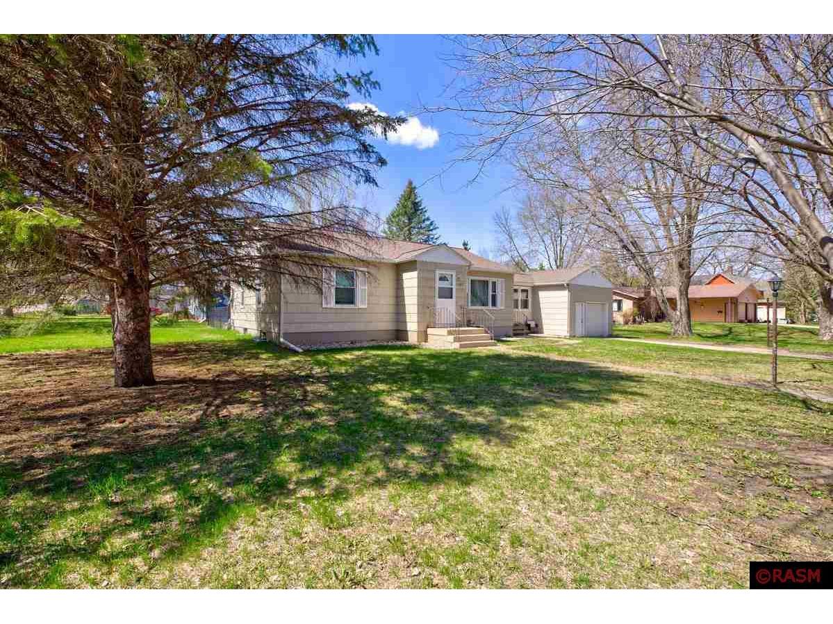 1422 S 3rd Street, Saint Peter, MN, 56082 MLS 7032208 Edina Realty