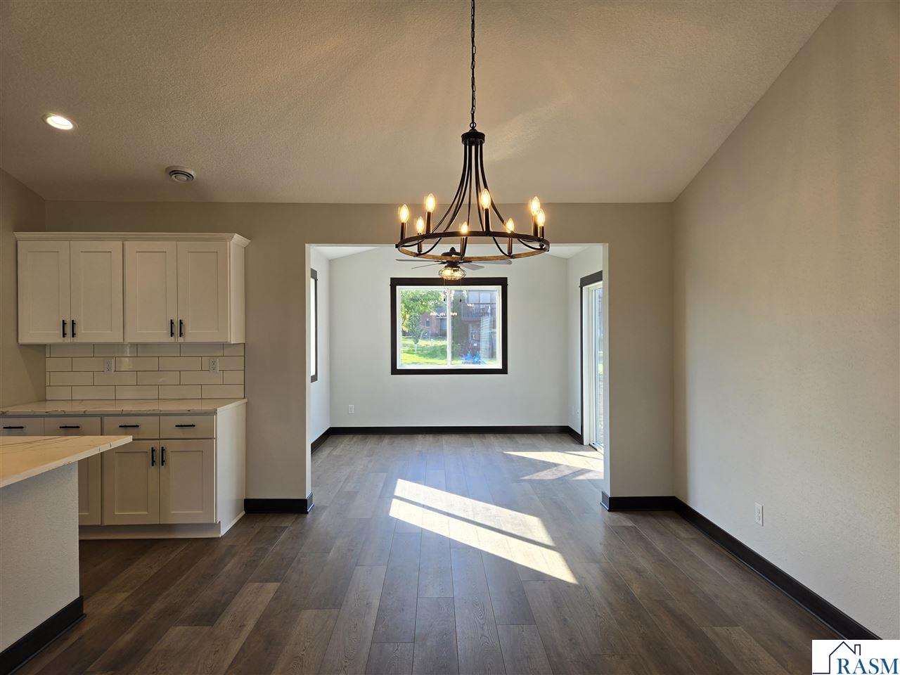 1427 Cullen Street Saint Peter MN 56082 7038939 image7