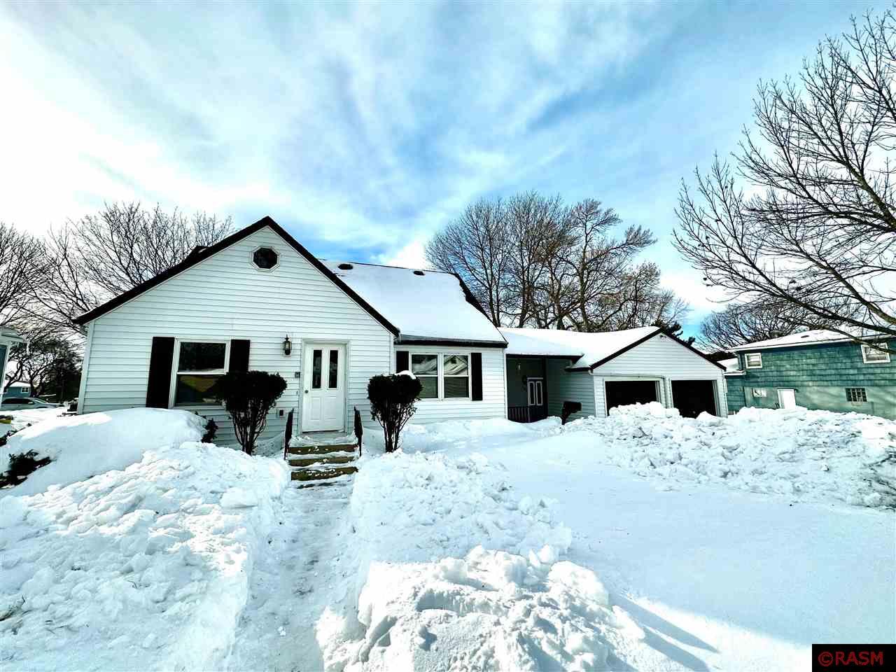 144 SE 2nd Street Madelia MN 56062 7031628 image1