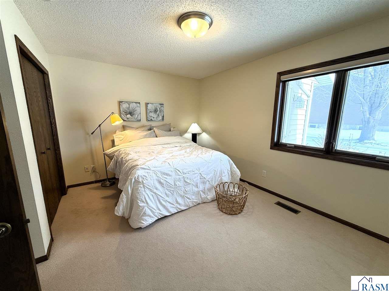 1442 N 7th Street New Ulm MN 56073 7039145 image9