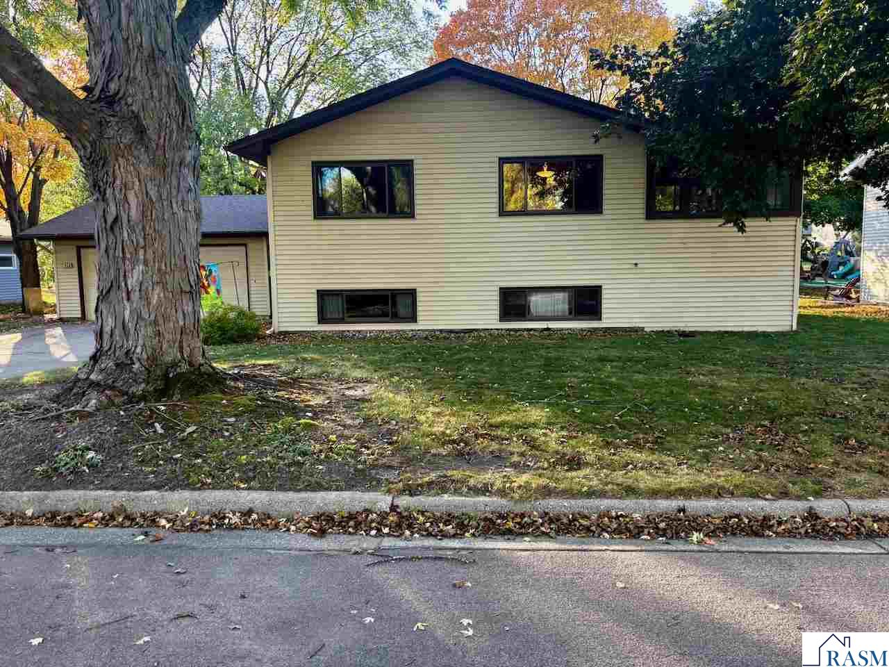 1450 Loren Street Saint Peter MN 56082 7038908 image1