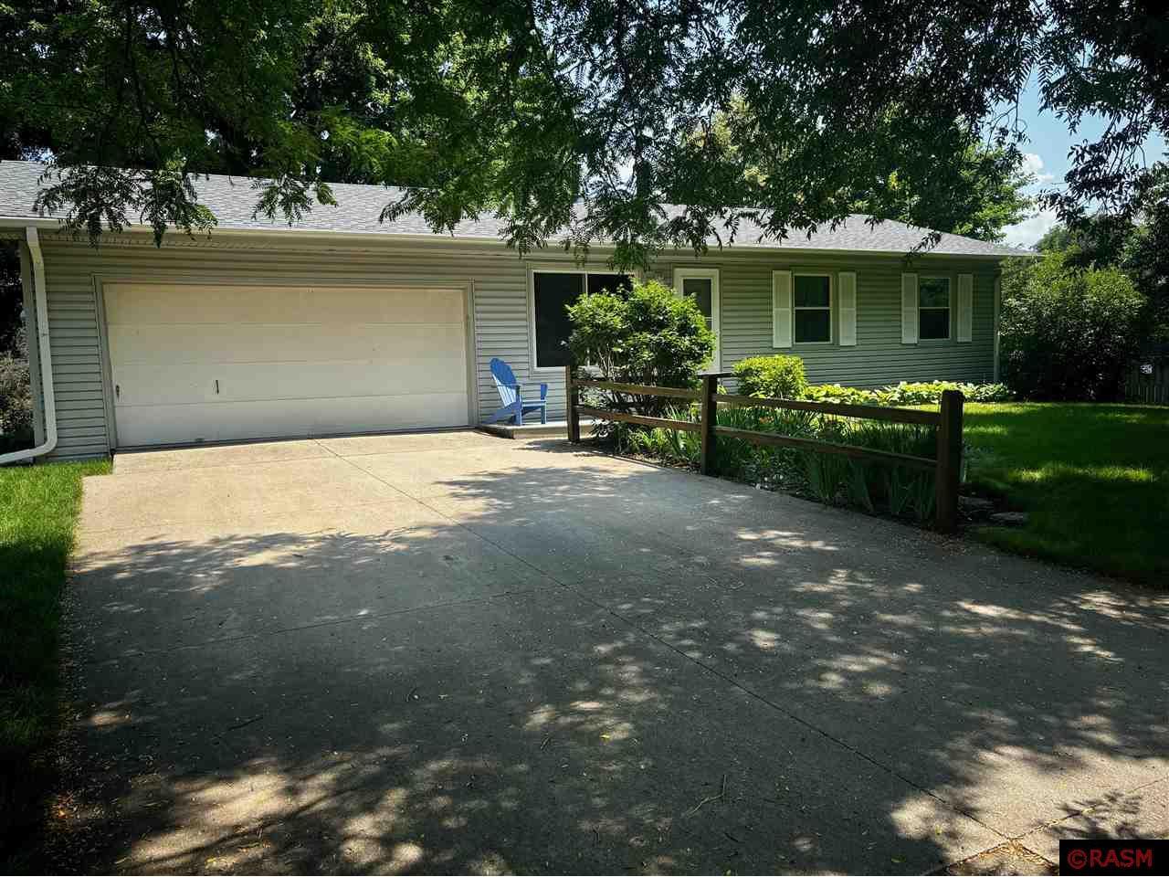 1463 Church Street Saint Peter MN 56082 7035425 image1