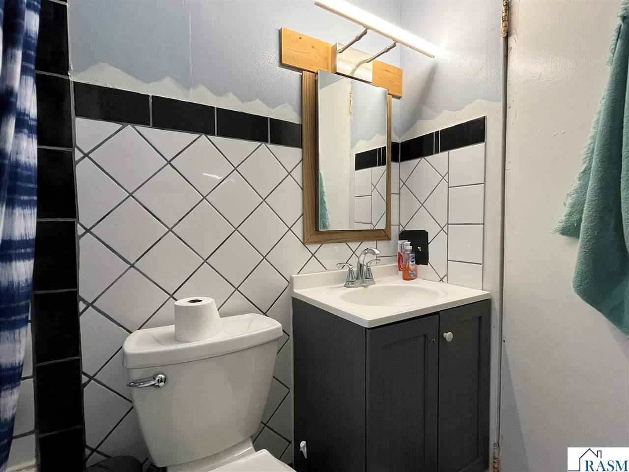 147 N 5th Street Butterfield MN 56120 7039270 image18