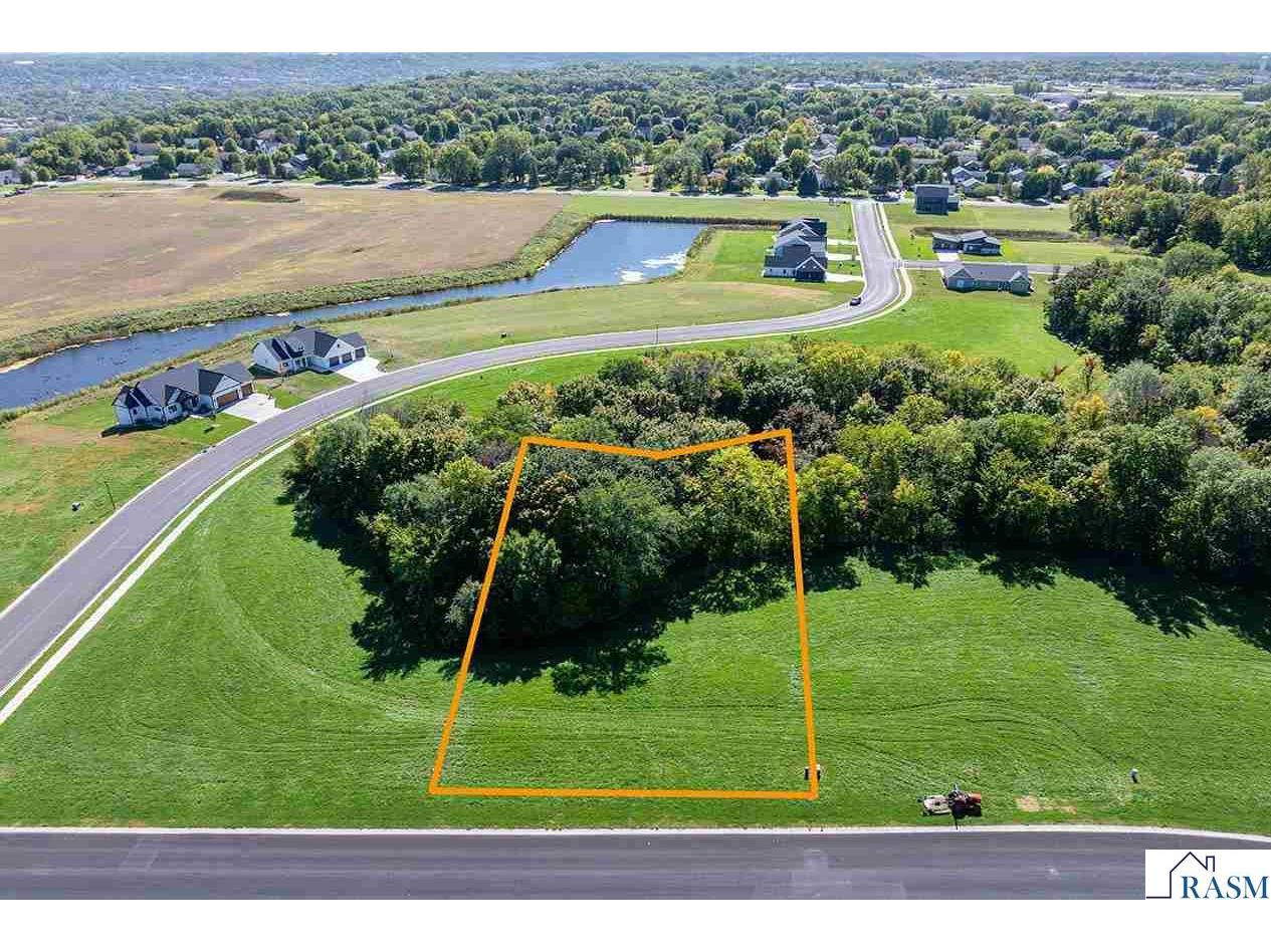 15 North Pointe Court North Mankato MN 56003 267040781 image1